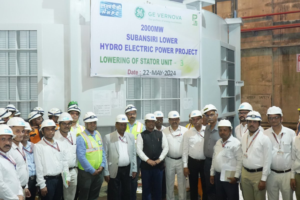 In a significant development towards completion of #NHPC 2000 MW Subansiri Lower Project (Assam/ Arunachal Pradesh), the Stator of Unit # 3 was successfully lowered in Generator Barrel in presence of Sh R.P. Goyal, CMD & Sh R.K. Chaudhary, Director (Technical & Projects).
#nhpc