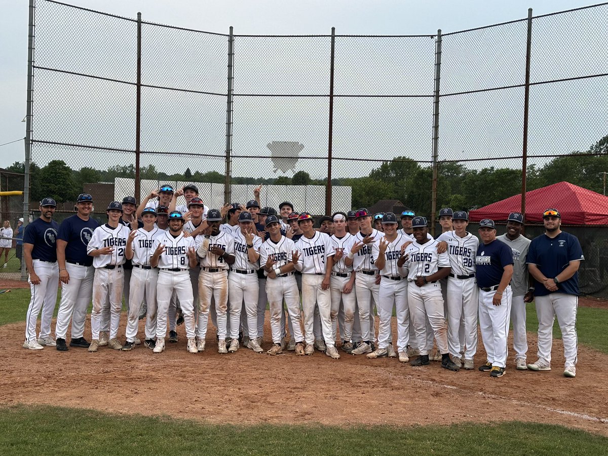 THS_Baseball21 tweet picture