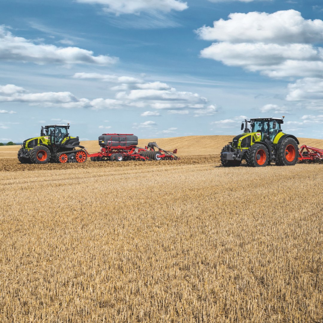 When the weather's playing hard to get, the CLAAS AXION 900 TERRA TRAC is here to save the day. It’s built to take on unpredictable weather and tricky terrains, offering top-notch traction, reduced soil compaction, and a comfortable ride. bit.ly/3UOLwEJ #CLAAS #AXION