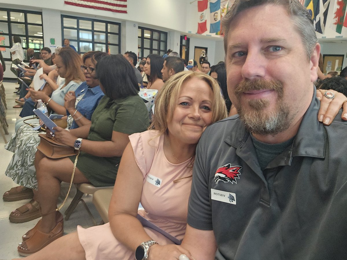 vanessa dyon tweet media