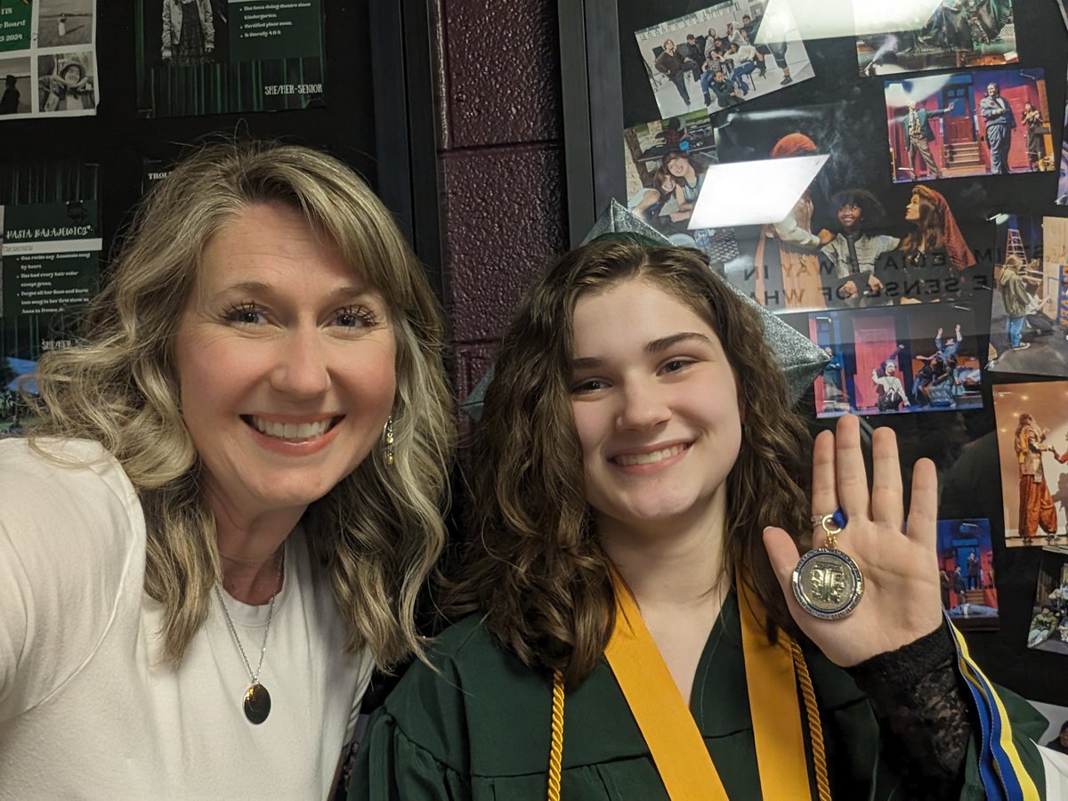 Kristine Stephens (@kristinewbhs) on Twitter photo Soooo proud of our WBHS Theatre seniors!! Congrats on all of your myriad of awards!! <a href="/WBHStheatre/">WB Theatre</a> <a href="/ericpaceWBHS/">Eric Pace</a> <a href="/wbloomfieldschl/">wbloomfieldschl⚓️</a> Soooo proud of our WBHS Theatre seniors!! Congrats on all of your myriad of awards!! <a href="/WBHStheatre/">WB Theatre</a> <a href="/ericpaceWBHS/">Eric Pace</a> <a href="/wbloomfieldschl/">wbloomfieldschl⚓️</a>