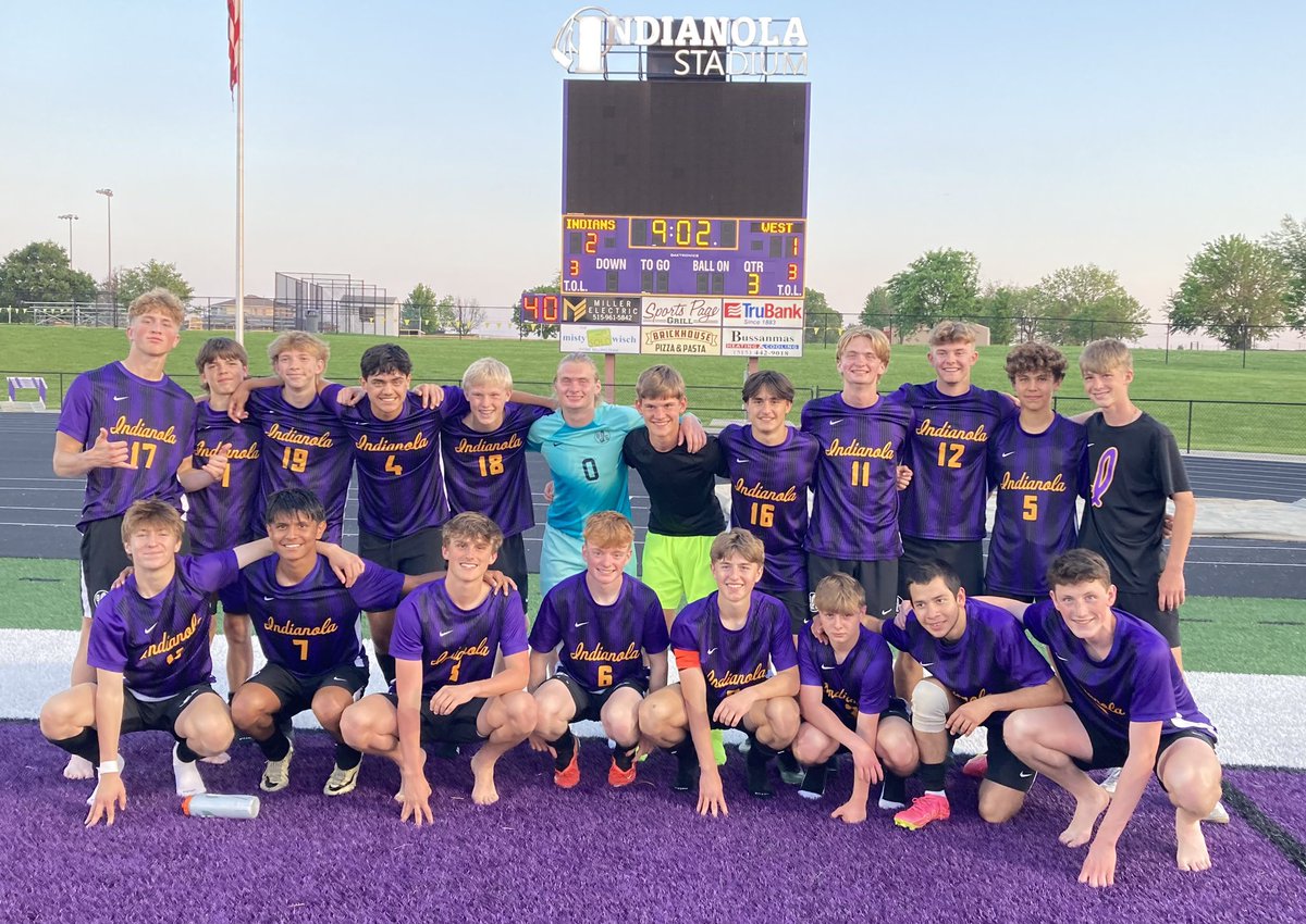 Thank-you to everyone who came out and shared this evening with us.  The support and encouragement from the stands meant more than you will ever know to the guys.  We are proud to represent our community on the soccer field! 
#OnToState