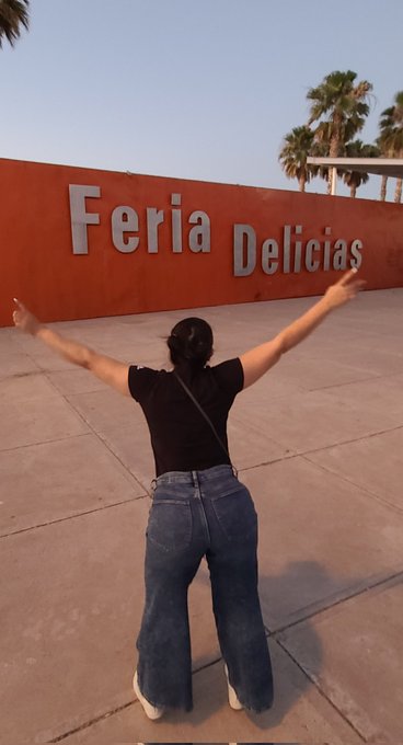 Deliciosamente felices https://t.co/BQUhZngUJC<a href="/tag/martesdecachonderia"class="tags"><span>#martesdecachonderia</span></a>