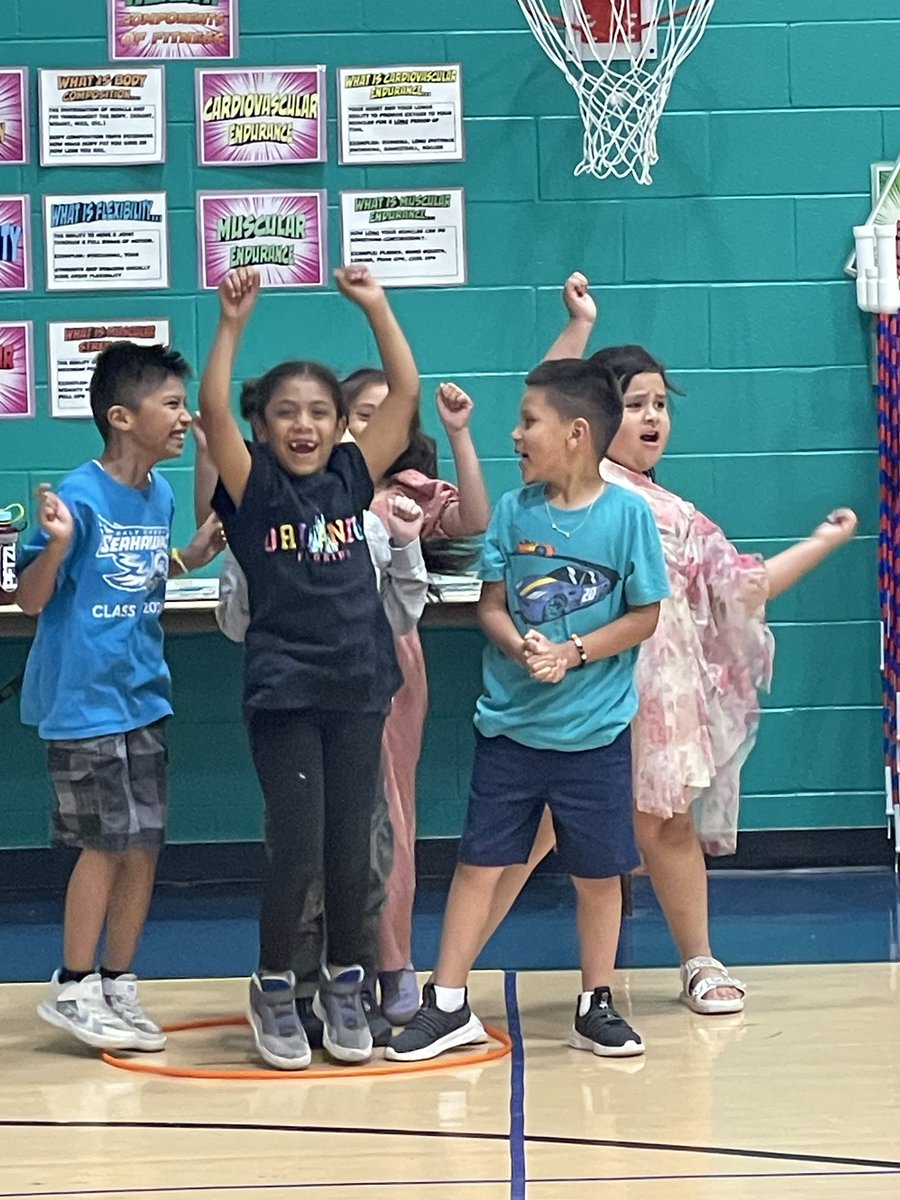 Thank you Mr Cappy aka Ed Caplan from <a href="/EGTownship/">Elk Grove Township</a> and Elk Grove Youth Services for being today’s Project C.L.A.W.S. guest. Our students enjoyed your lesson and activities. Hope we see more of you next year. #Physed #D59PE #ProjectCLAWS <a href="/D59SaltCreek/">Salt Creek Elementary</a>
