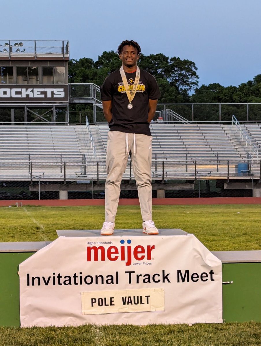 caMarReady's tweet image. 14’3 PR