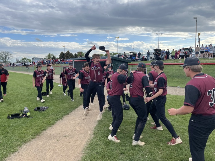 WashburnPS4's tweet photo. Congratulations to the WWCS Baseball! Region 8 Champions!!
Cardinals beat Shiloh 2-1 to advance!
Cardinals are going to STATE!!!
Class B State Tournament is in Jamestown on May 30, 31 and June 1 https://t.co/deDxIEDpeI