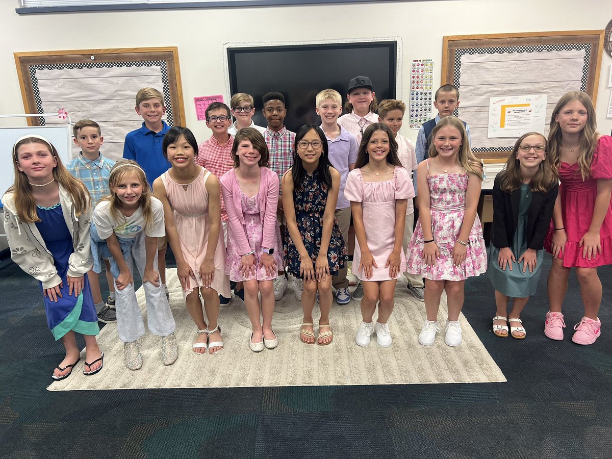 Mrs. Jacobsmeyer tweet media