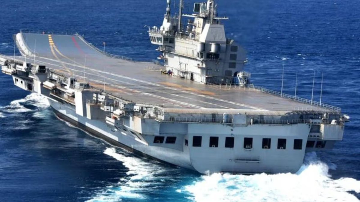 India's Quest for a Third Aircraft Carrier: Securing the Indian Ocean in a Two-Front War idrw.org/indias-quest-f…