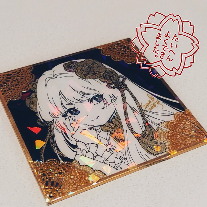 4枚目。姫カットが描きたくて。少しカッターに慣れてきたかもしれない 