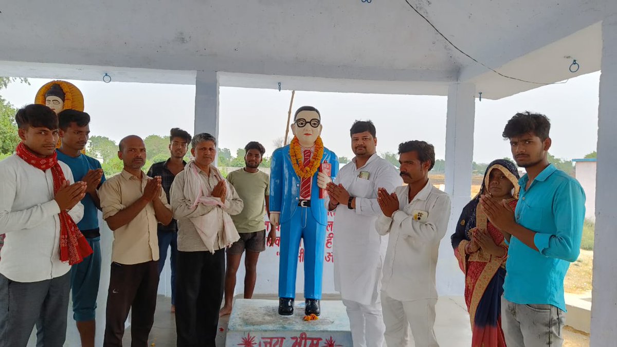 praveenkushbjp's tweet image. संपूर्ण विश्व पटल पर ज्ञान एवम् अध्यात्म का दीप प्रज्वलित करने वाले शीतलता एवम् करुणा के प्रतिमूर्ति भारत को विश्व गुरु बनाने वाले इकाई मानव के रूप में ईश्वर तथागत जी को अपने गांव में #बुद्धपूर्णिमा के शुभ अवसर पर भगवान गौतम बुद्ध जी को दीप प्रज्वलित किया
#BuddhaPurnima #chakia