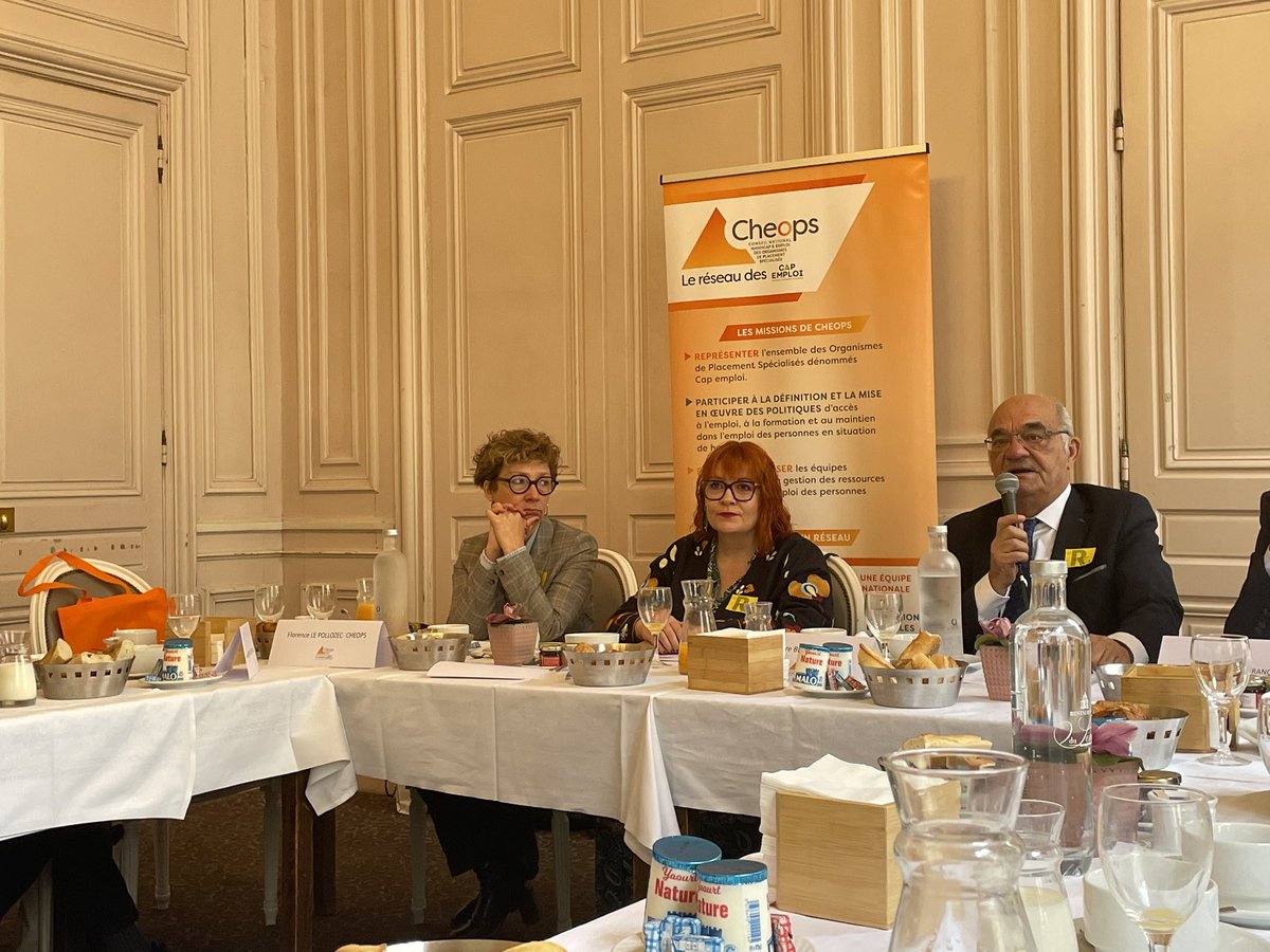 Cheopsconseil's tweet photo. Conférence de presse Cheops : focus sur les projets 2024 : le concours culinaire national #caphandicook , l’intégration de Cheops sur le réseau européen de l’emploi @eures #emploi #handicap https://t.co/fX0fnLTlSY