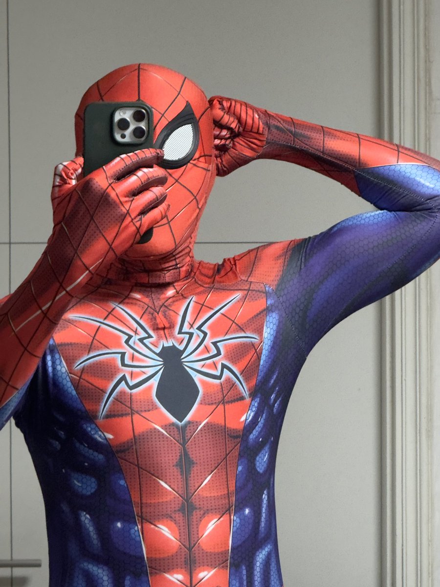decode1984's tweet photo. Spidey is back.hehe😁😊😉🤗 https://t.co/omuF2Y236z