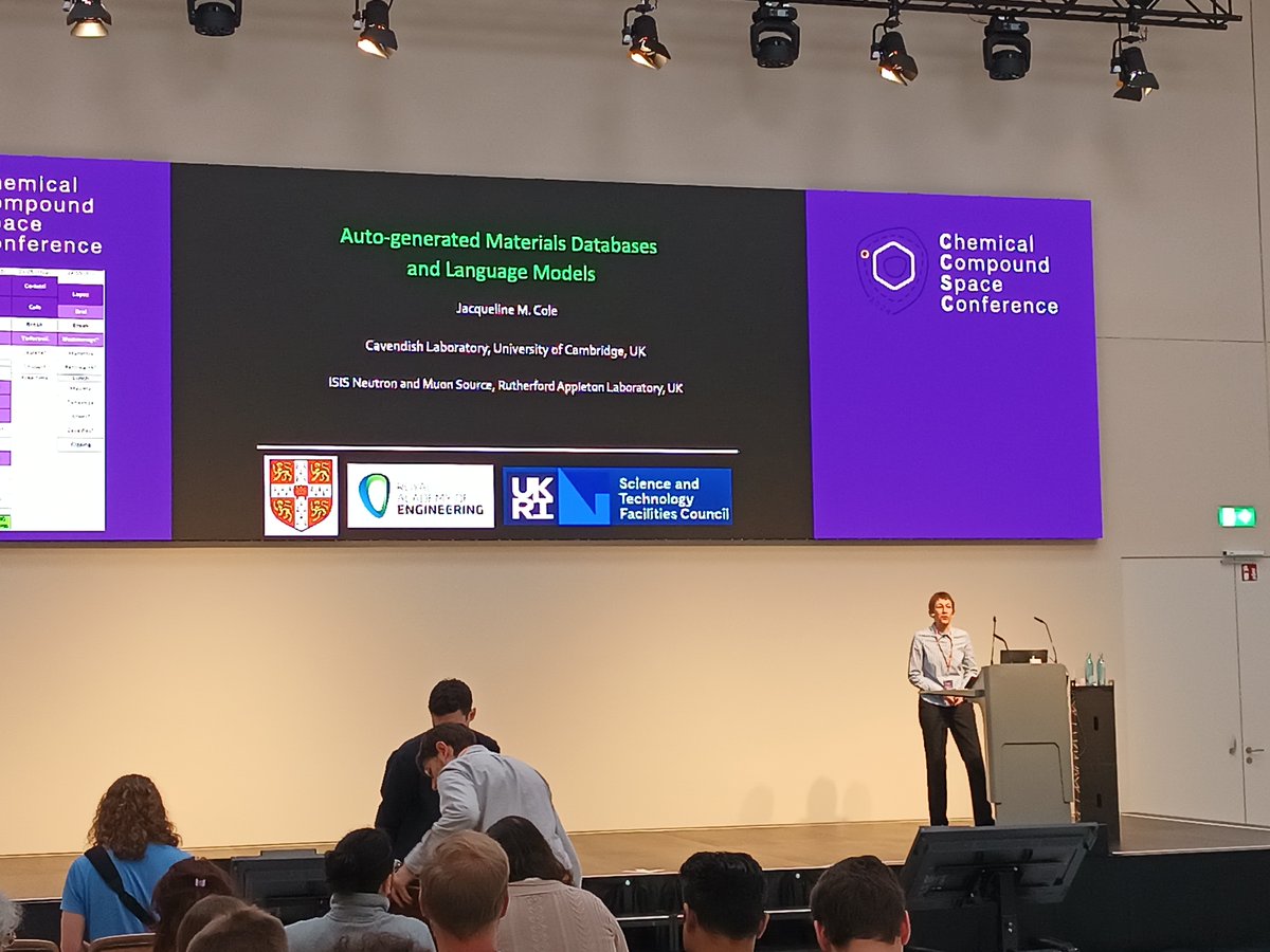 Professor Jacqueline M. Cole of Cambridge University kept the crowd on its toes before a coffee break with a presentation on auto-generated databases. #CCSC2024