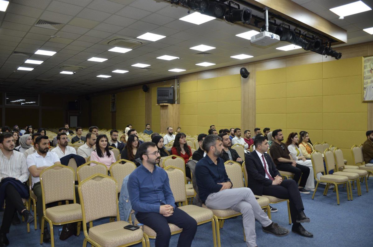 Van Barosu Sürekli Eğitim Merkezi tarafından düzenlenen “ AİHM ve AYM Başvuruları “  Eğitimi Av. Murat TİMUR’un katılımıyla gerçekleştirilmiştir. 

Kendilerine teşekkür ederiz.