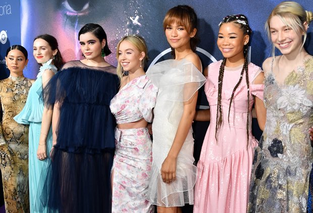 _isiac's tweet photo. @F41RYTA1L Every. Single. Person on Euphoria, especially Rue who is played by Zendaya. Very intricately chosen for their roles. Which makes for such splendid screenplay 🥰✨ https://t.co/SCS1JNhbJO