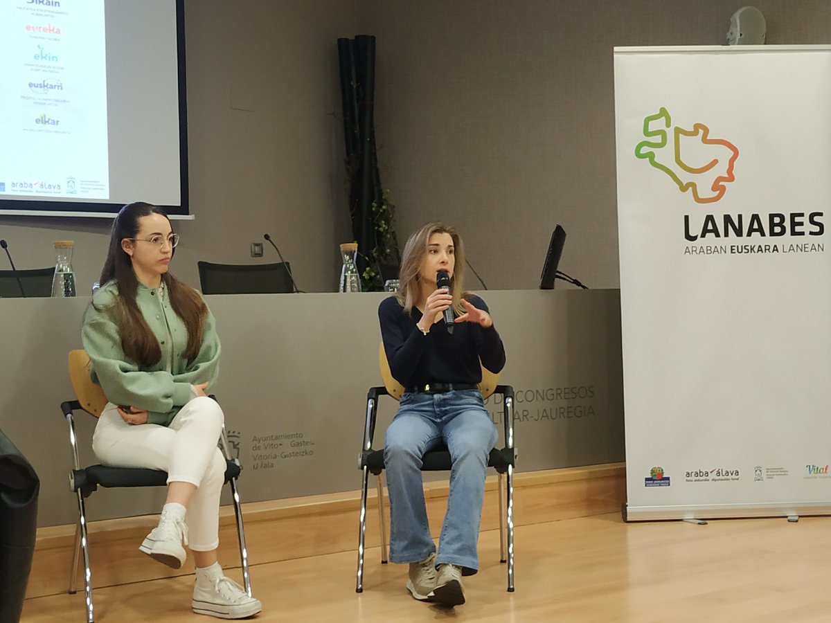 Tienen el euskera integrado en la organización y en el día a dia de <a href="/orekait/">Oreka IT</a> y lo ponen en valor.
#arabakoenpresenforoa