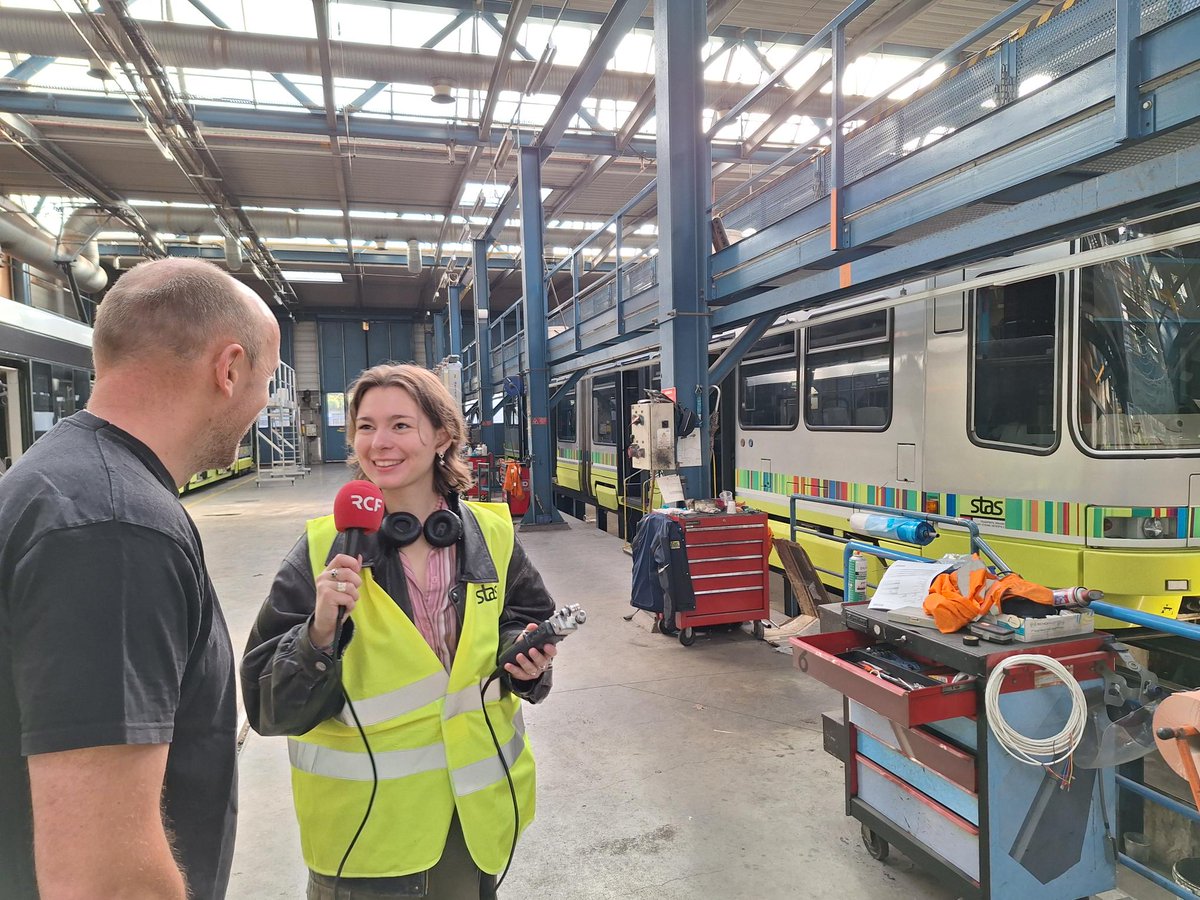 La radio RCF va s'installer demain, mardi 28 mai, à bord d'un tramway ligne T1, pour la diffusion d'une émission en direct, spéciale transport !

Nous allons faire un tour complet d'Hôpital Nord jusqu'à Solaure, aller-retour.

Retrouvez nous à bord de ce tramway de 11h30 à 12h30!