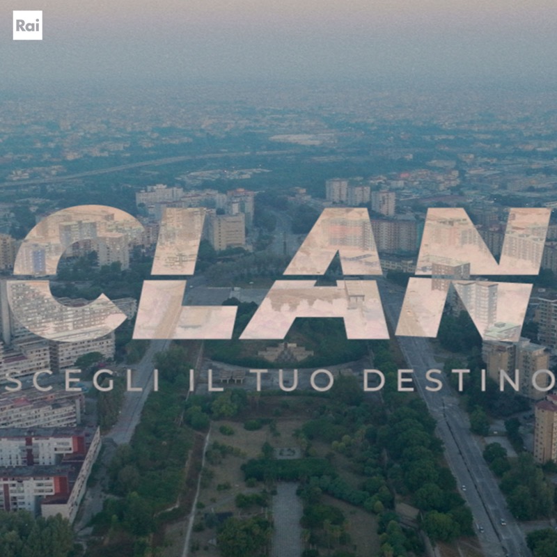 RaiPlay's tweet photo. 💥 Francesco ha 15 anni ed è di Scampia, dove il destino non concede seconde possibilità. La sua vita cambia quando conosce il Clan Maddaloni,  ragazzi che attraverso l'amicizia, il judo e la guida del Maestro trovano la forza di ribellarsi alla Camorra🥋In esclusiva RaiPlay 👇🏻