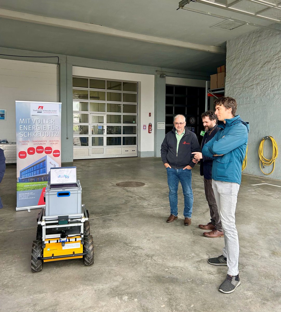 Ready for Smart City Robots tweet media