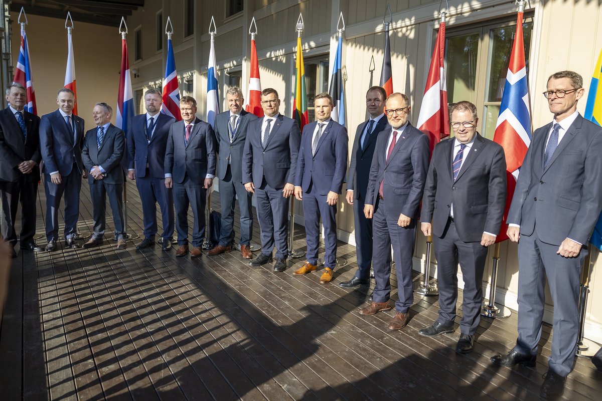 Secretary of State @CTomczyk 🇵🇱 takes part in a meeting of the #NorthernGroup defense ministers, organized by @Lithuanian_MoD. - - ✅security and defence issues ✅aid for 🇺🇦 ✅preparations of the #NATO Summit in Washington ✅joint Baltic projects - - 🇬🇧🇱🇹🇵🇱🇩🇰🇫🇮🇮🇸🇳🇴🇸🇪🇪🇪🇱🇻🇳🇱🇩🇪