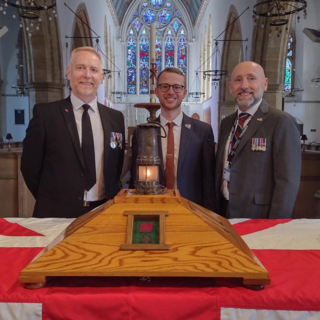 #NEWS | WWTW staff were honoured to attend the D-Day Lamp Lighting Ceremoney hosted in Great Yarmouth. This symbolic lamp will embark on a poignant journey across the English Channel, carried by WWTW and Challenge The Wild, destined for Normandy. 📰 ow.ly/MuBG50RSe1Z