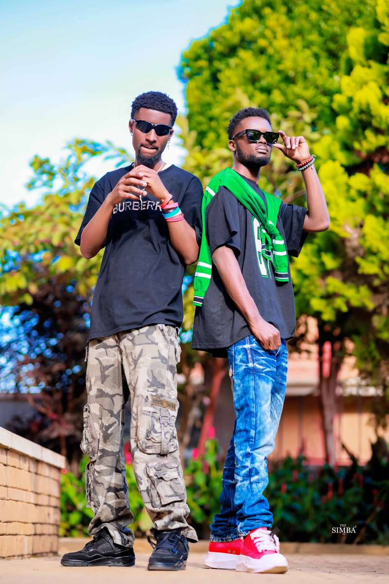 Beni Boyz from Beni Province, DRC, will release their new track #BeEasy on May 24th, 2024. This song, promoting positive vibes, blends Swahili, French, and Lingala with urban Congolese beats. youtu.be/kj4uDuyEbzg?si… #AtalantaBayern #pl1354daglobonão #Altcoins #ZielonyŁad