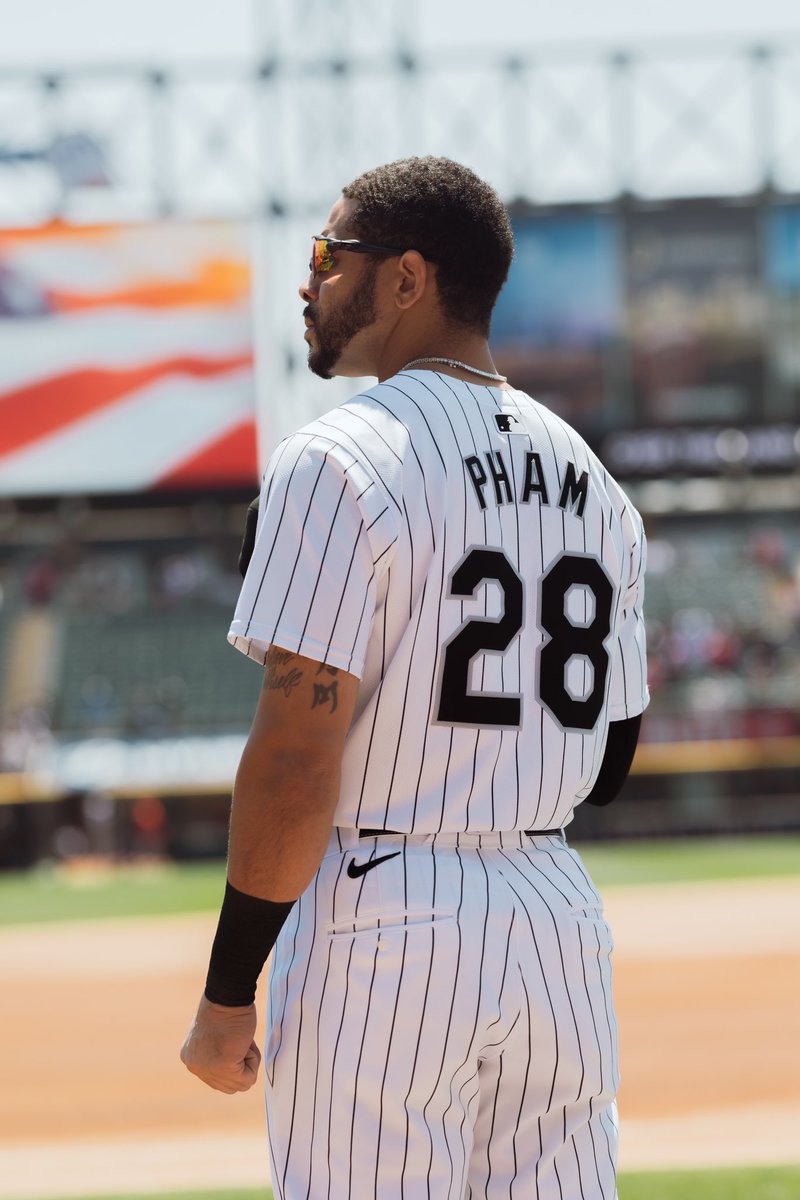 EJLvisuals's tweet photo. Trust the process!!⚾️📸

@MLB 
#whitesox https://t.co/9hISUFV6nl