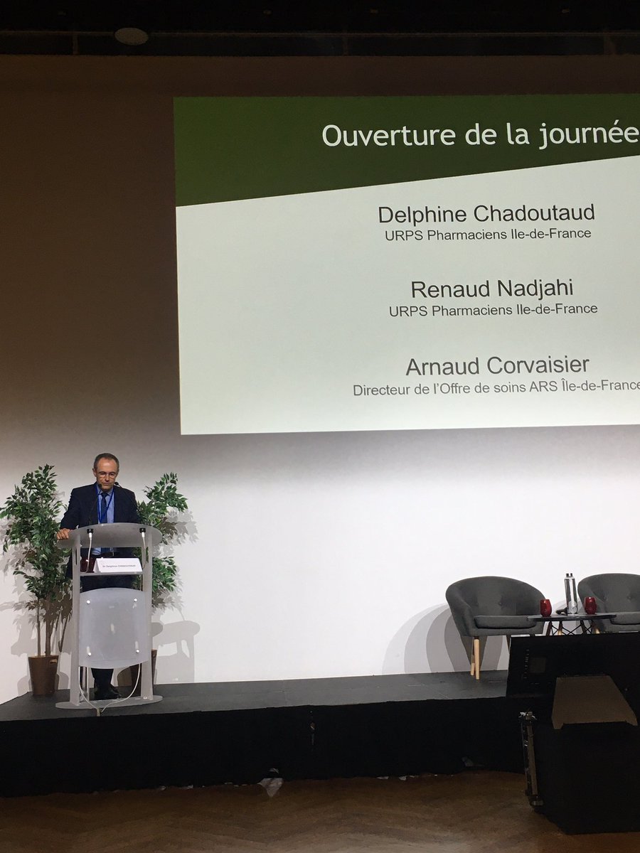 URPS_Ph_IDF's tweet photo. Ouverture de la Journée Nationale avec Arnaud Corvaisier, Directeur de l’Offre de soins ARS Île-de-France @ARS_IDF
#citeuniversitaire #journeenationale #urps #pharmaciens #11eedition #paris #ars https://t.co/0ej00r0Nla