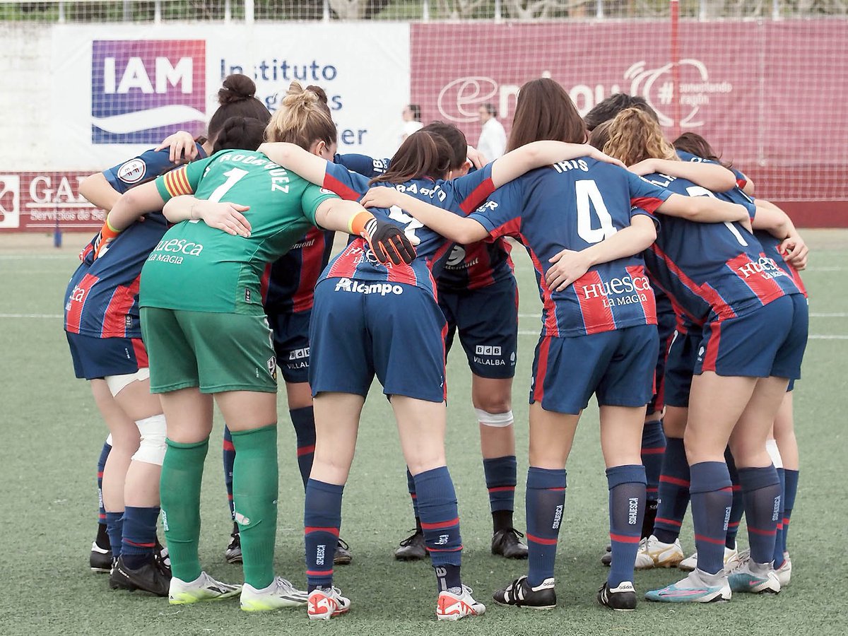 A todas aquellas que trabajaron, trabajan y trabajarán para que el fútbol femenino siga creciendo. Por ser un ejemplo de 𝐧𝐨 𝐫𝐞𝐛𝐥𝐚𝐫 𝐧𝐮𝐧𝐜𝐚. ¡𝙁𝙚𝙡𝙞𝙯 𝘿í𝙖 𝙄𝙣𝙩𝙚𝙧𝙣𝙖𝙘𝙞𝙤𝙣𝙖𝙡 𝙙𝙚𝙡 𝙁ú𝙩𝙗𝙤𝙡 𝙁𝙚𝙢𝙚𝙣𝙞𝙣𝙤! #FutFem #SDHfem