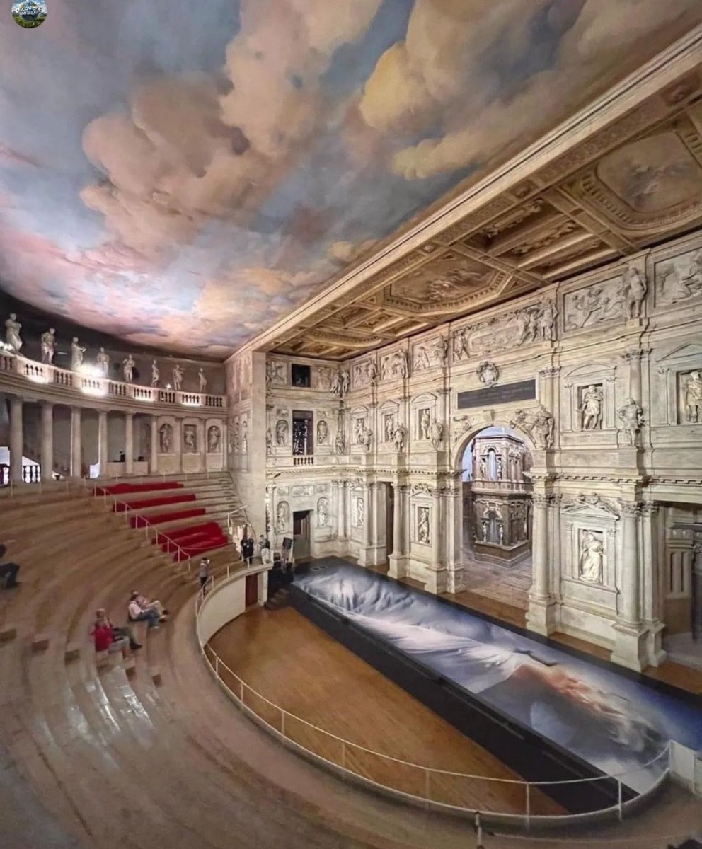 Olympic Theater built in 1580, Vicenza, Italy.