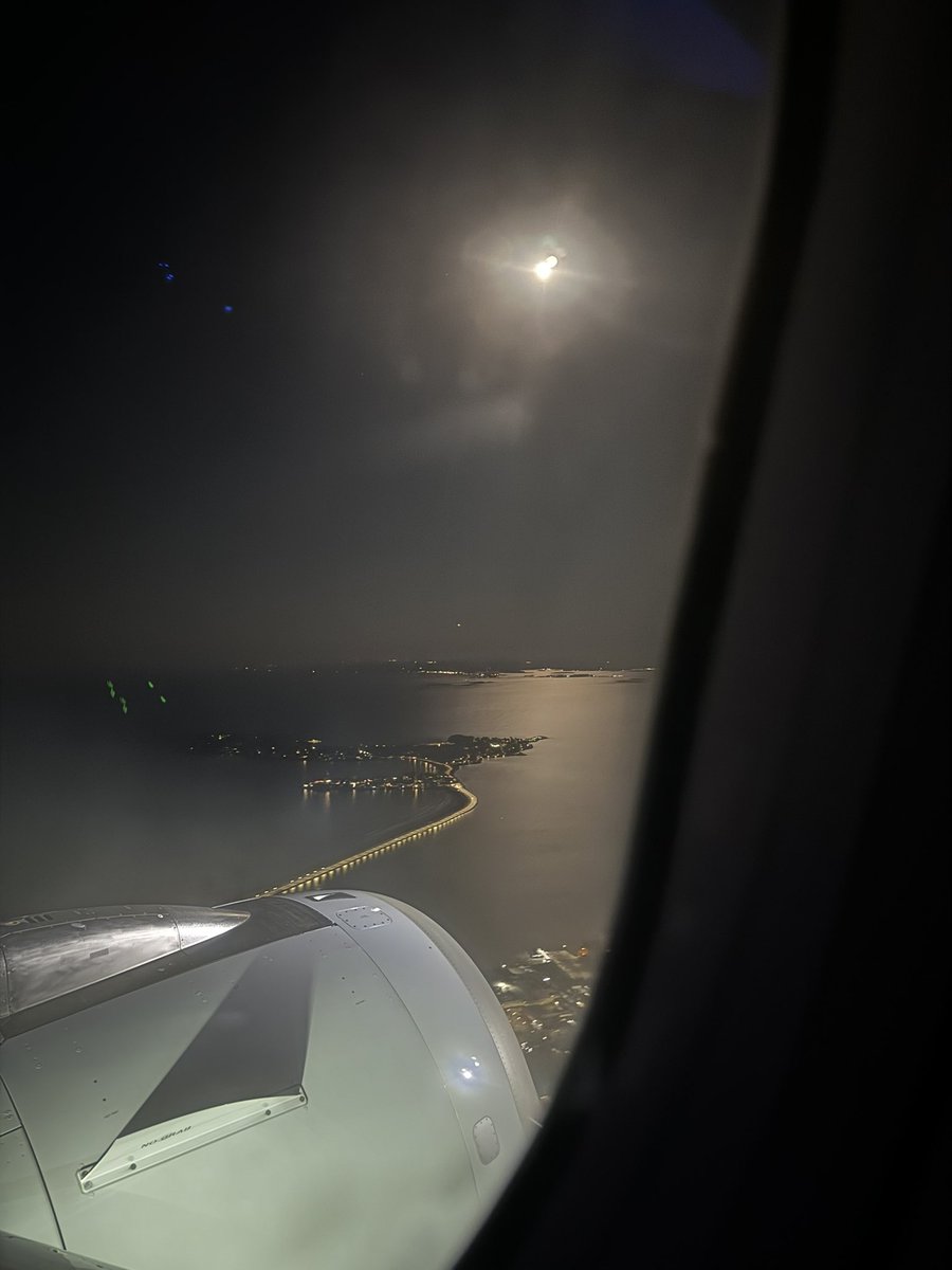 nilshomer's tweet image. Beautiful view while landing (safely) in #Boston for the #Nextflow Summit. Come find me tomorrow at our booth. #Bioinformatics #Genomics