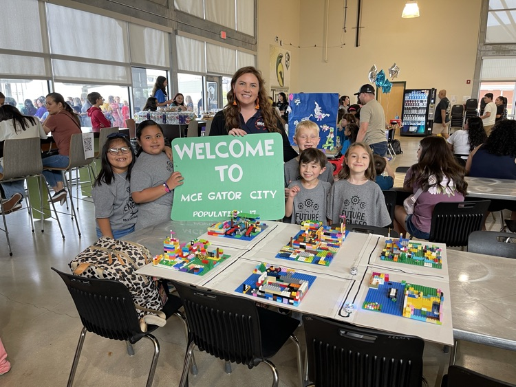 swisd_mce's tweet photo. Congratulations to our Junior LEGO League and our Solar Cars club for their  hardwork and participation in the STEM/Robotics Showcase tonight! We are extremely proud of their effort this year! #RootEDMCE #GoPublic  #DestinationSWISD #MiFamiliaMCE #STEM #Robotics https://t.co/LOPFtk1Iys