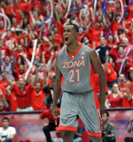 JustinESports's tweet photo. Former Arizona guard Kyle Fogg just won his third straight Chinese Basketball Association championship with the Liaoning Flying Leopards. 

Fogg was also named CBA Finals MVP.

You’d be hard-pressed to find a UA player with a better overseas career than Fogg. https://t.co/3VvFNJgBvs