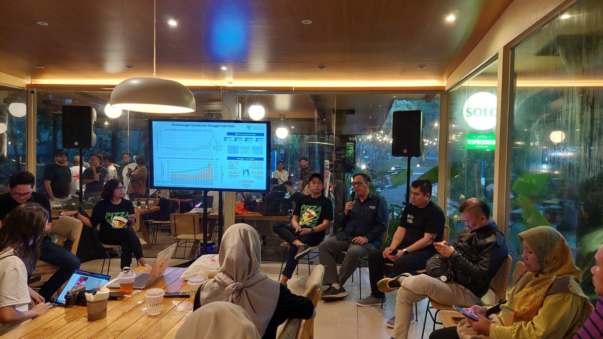LOMBOKita tweet media