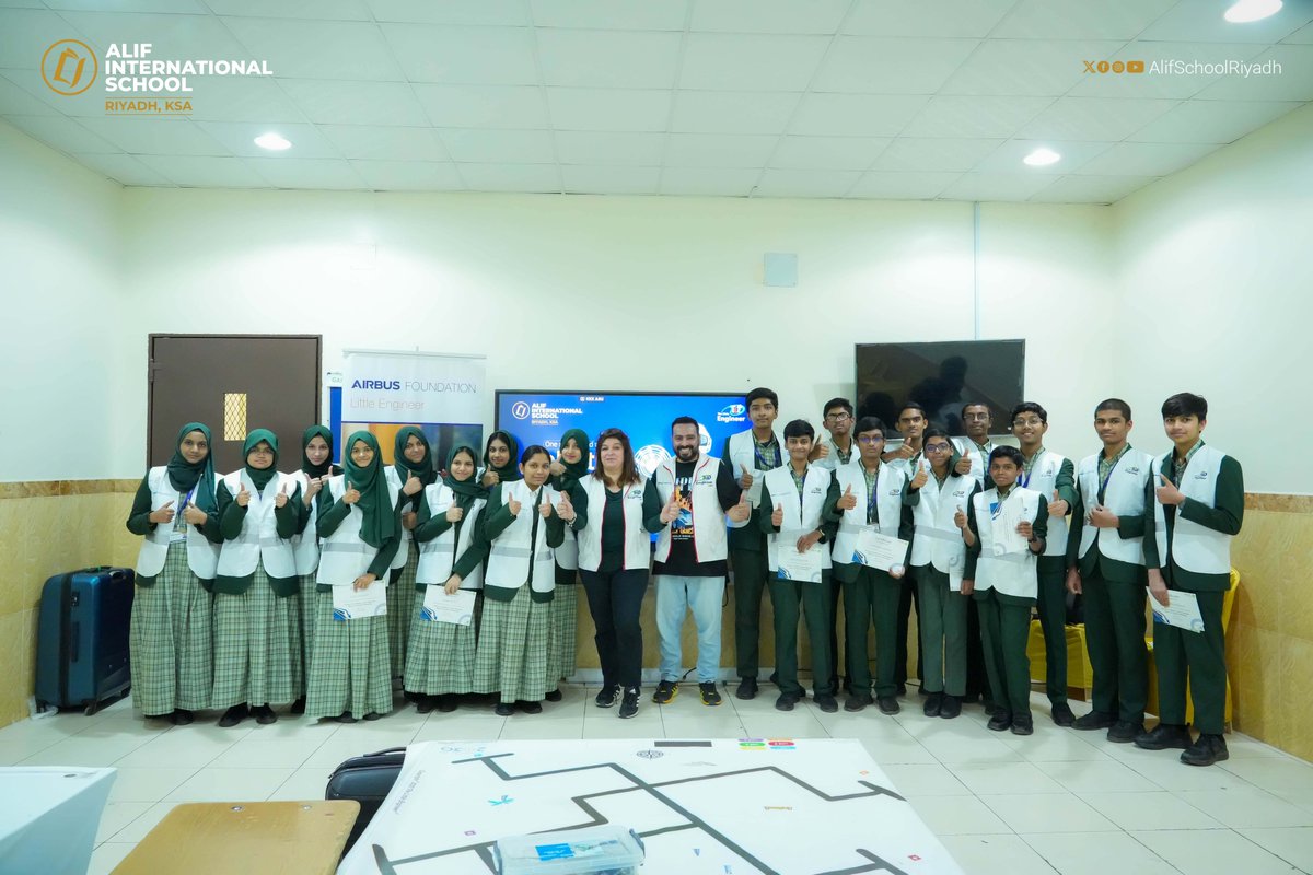 AlifSchoolRiyad's tweet image. Robotic Workshop at Alif International School!
We partnered with the Airbus Foundation and the Little Engineer to host an exciting Robotic Workshop at Alif International School, Riyadh! 🤖✨
#RoboticWorkshop #AlifInternationalSchool #LittleEngineer #AirbusFoundation #STEM