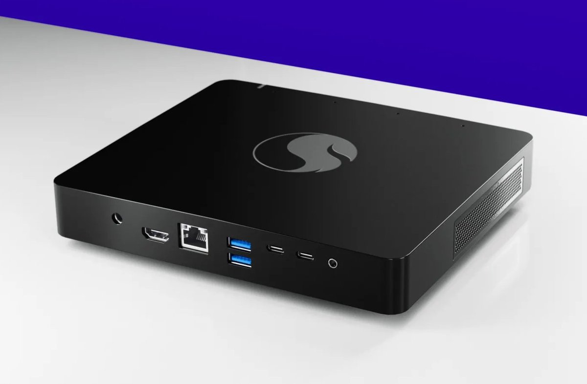 iYousif's tweet photo. Project Volterra Reloaded?
Snapdragon Dev Kit for Windows | $900
#WindowsOnARM #ProjectVolterra https://t.co/gE1rK6Q2G6
