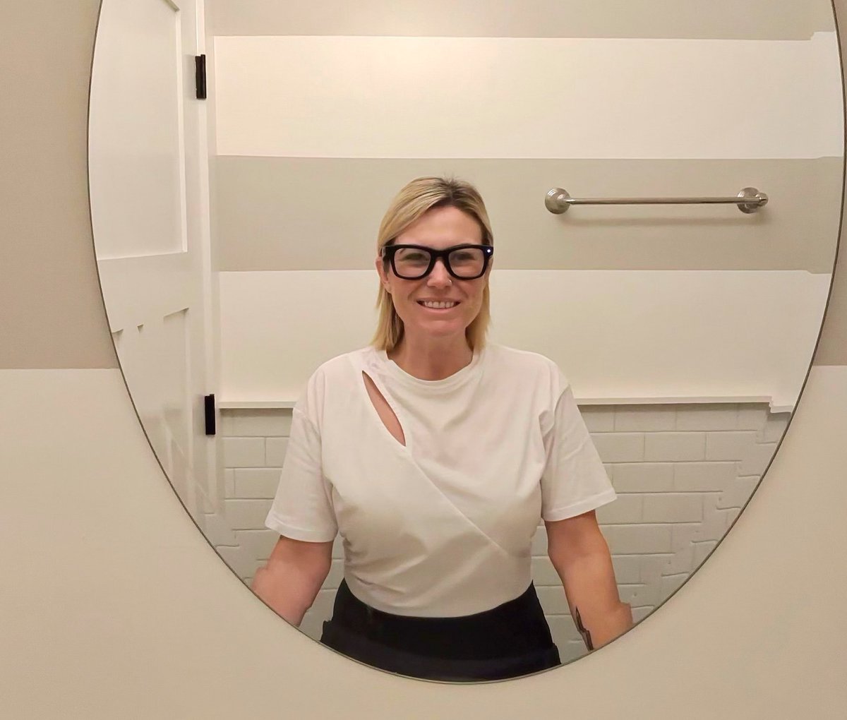 Esther Crawford ✨ tweet media