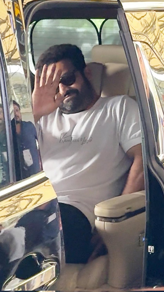 Devara #jrntr with pranathi back to hyd from vacation at airport @tarak9999 #war2