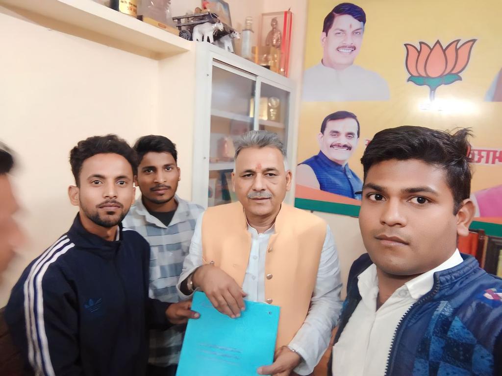 msvarg3's tweet photo. प्राथमिक शिक्षक भर्ती 2020 में  बिना किसी कारण बताए (नोटिस जारी) ओबीसी के अभ्यर्थियों के नियुक्ति रुके हुए है  उनको जारी किया जाए।और च्वाइस फीलिंग (वेटिंग)में भाग ले चुके सभी कैटेगरी के अभ्यर्थियों को नियुक्ति दी जाए।
#MPTET_VARG3_Increase_Post 
@CMMadhyaPradesh @DrMohanYadav51 https://t.co/PZQ6wjY9iS