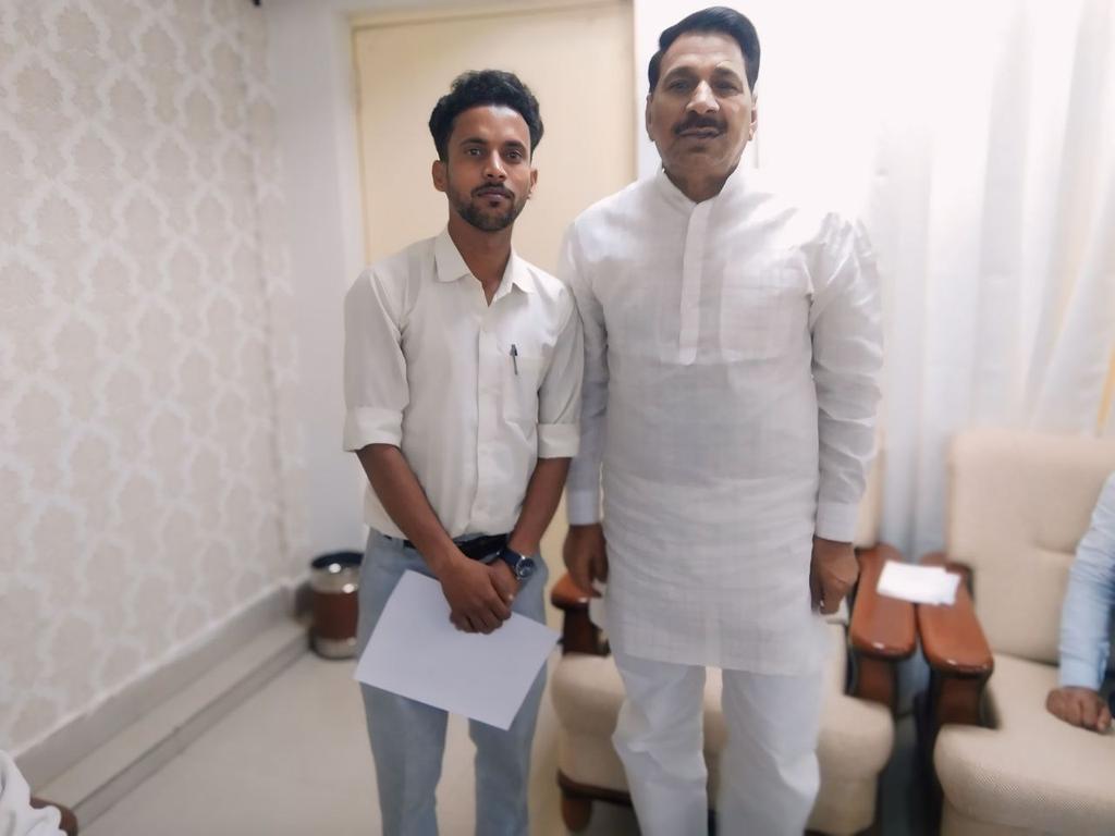 msvarg3's tweet photo. प्राथमिक शिक्षक भर्ती 2020 में  बिना किसी कारण बताए (नोटिस जारी) ओबीसी के अभ्यर्थियों के नियुक्ति रुके हुए है  उनको जारी किया जाए।और च्वाइस फीलिंग (वेटिंग)में भाग ले चुके सभी कैटेगरी के अभ्यर्थियों को नियुक्ति दी जाए।
#MPTET_VARG3_Increase_Post 
@CMMadhyaPradesh @DrMohanYadav51 https://t.co/PIITgYUc3e