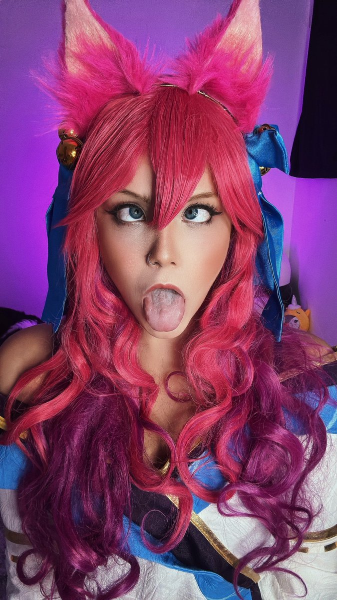 imsoyumi's tweet photo. Say good night or get blocked 😝

#ahri #ahricosplay #cosplayer #cosplaygirl #cosplay #hotcosplay #onlyfans #cosplaydidlo #facebook #sexycosplay #onlyfansgirl #onlyfanscosplayer #hotcontent #hotcosplay https://t.co/AjsS1BlF7G