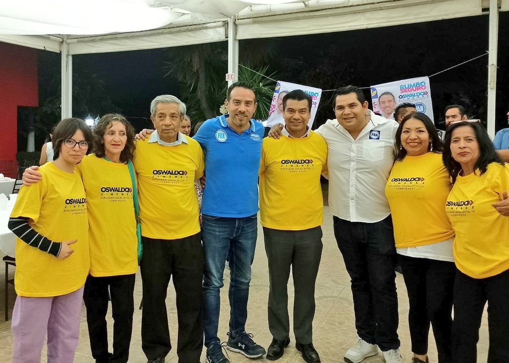 Guilebaldo_AC's tweet photo. El distrito 17 local volverá a estar dignamente representado en el Congreso del Estado de Puebla, estamos convencidos que @oswaldojimenezl será nuestro diputado local!!!
#VamosAGanar
#ContigoVieneLoMejor
#LaloGobernador
#MarioPresidente
#FuertesYUnidos
#VotaPRI https://t.co/i8EKkGzfgM