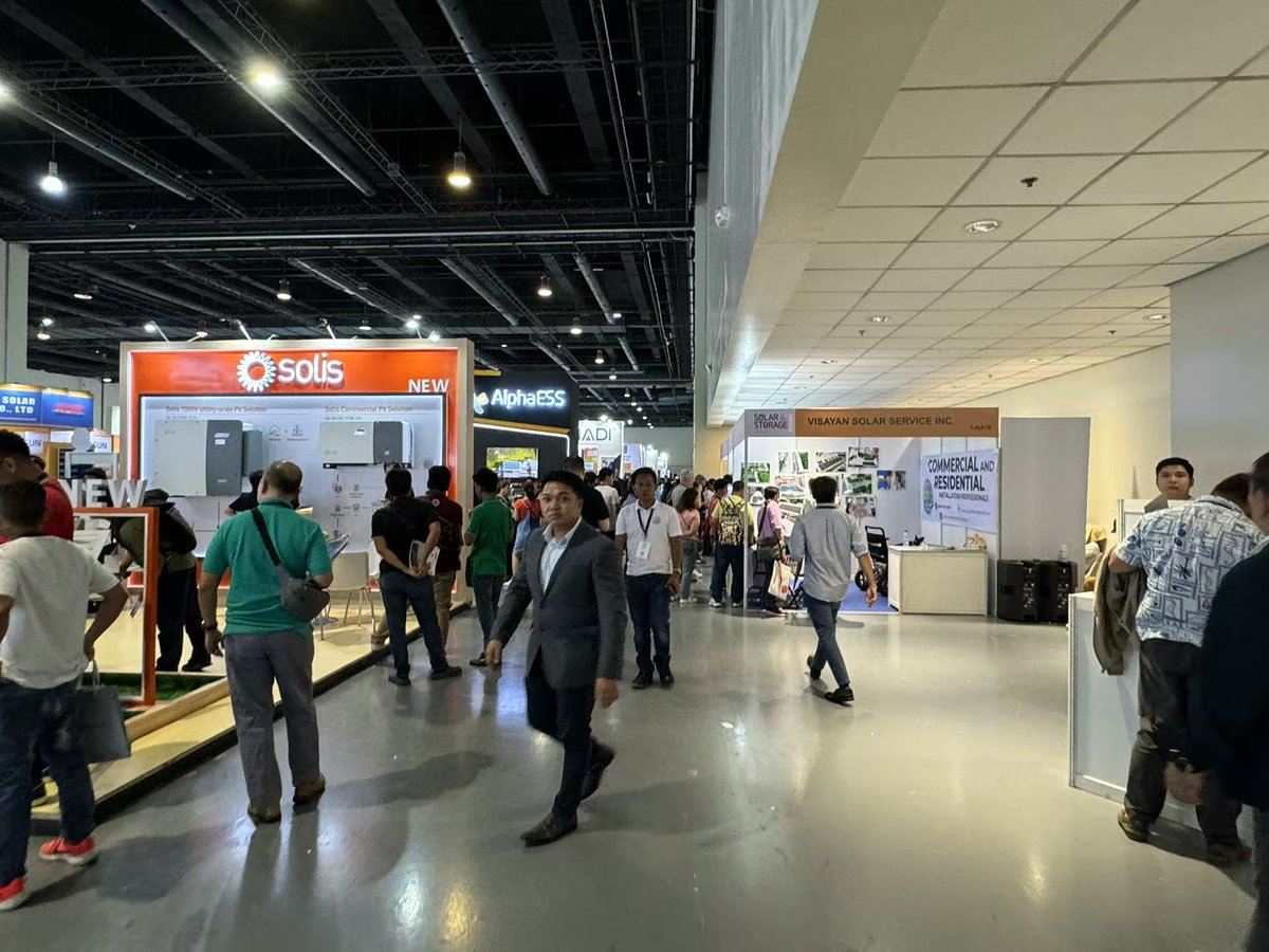 NancyDon171's tweet photo. Solar &amp; Storage Live Philippines 2024.

We provide one stop door-to-door shipping solutions from China to Philippines by sea/air. 
If you have any import and export goods to be shipped, please contact us.🚢✈️

#Philippinesexhibition #solar #battery #doortodoor #freightforwarder https://t.co/Tj7eWF44Dc