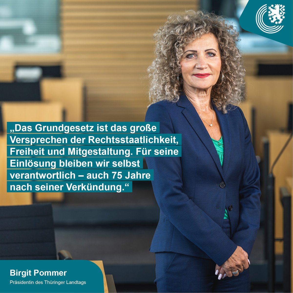 Thüringer Landtag (@thuerlandtag) on Twitter photo 📖 "Das Grundgesetz ist das große Versprechen der Rechtsstaatlichkeit, Freiheit und Mitgestaltung. Für seine Einlösung bleiben wir selbst verantwortlich – auch 75 Jahre nach seiner Verkündung", sagt #Landtagspräsidentin <a href="/TLTpommer/">Birgit Pommer</a> zum heutigen Jubiläum. 🇩🇪 🇪🇺 #75JahreGrundgesetz 📖 "Das Grundgesetz ist das große Versprechen der Rechtsstaatlichkeit, Freiheit und Mitgestaltung. Für seine Einlösung bleiben wir selbst verantwortlich – auch 75 Jahre nach seiner Verkündung", sagt #Landtagspräsidentin <a href="/TLTpommer/">Birgit Pommer</a> zum heutigen Jubiläum. 🇩🇪 🇪🇺 #75JahreGrundgesetz