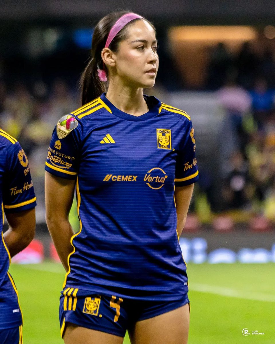 Out Of Context Tigres Femenil tweet media