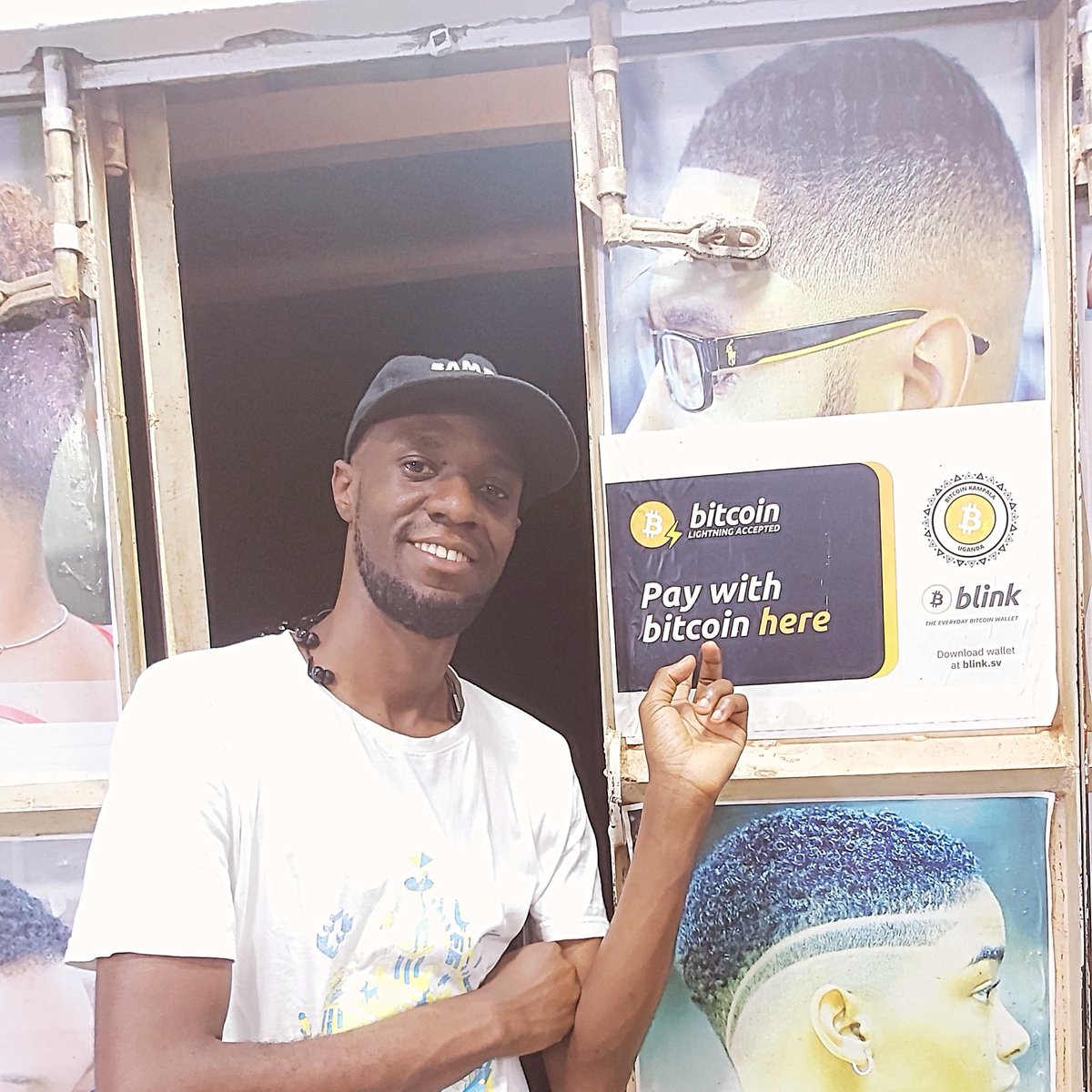 real_joova's tweet photo. This Bitcoin Pizza Party, I met the incredible team from The Barber Shop Bitcoin Savings Group. 

They've launched a SACCO and are using @0xOneramp and @ShukuruApp to buy and save their earnings in #Bitcoin 

Their dedication is truly inspiring! 🍕😊 

Hosted by @MetaCoffeeShop https://t.co/eaR6IAzQTl