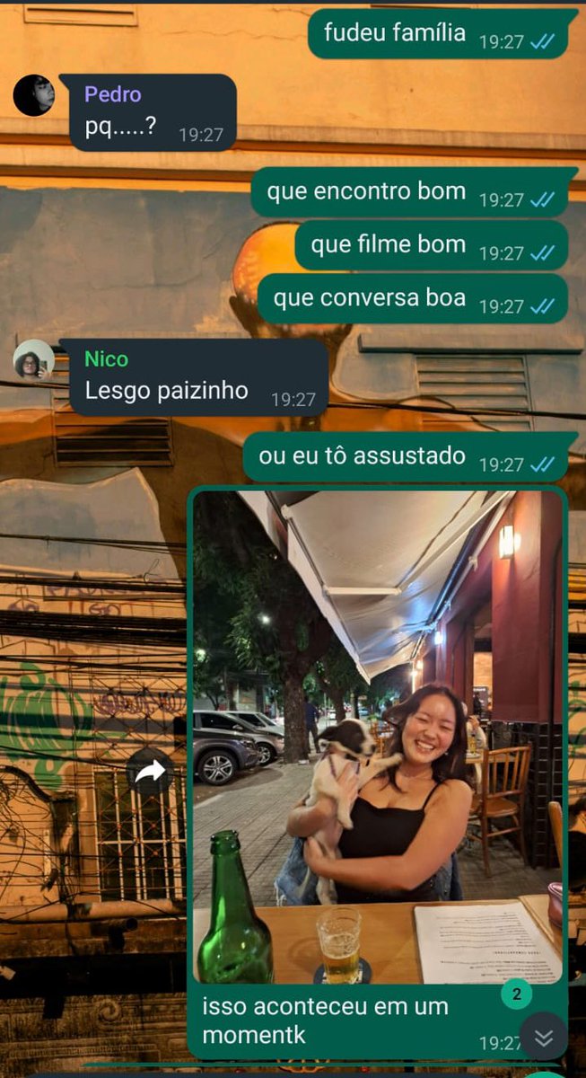 brocolizinho's tweet photo. enfim deixo esses registros aqui (conversa c minhas amigas durante nosso primeiro date e conversa dele c os amigos durante nosso primeiro date https://t.co/GaNlgbM00W
