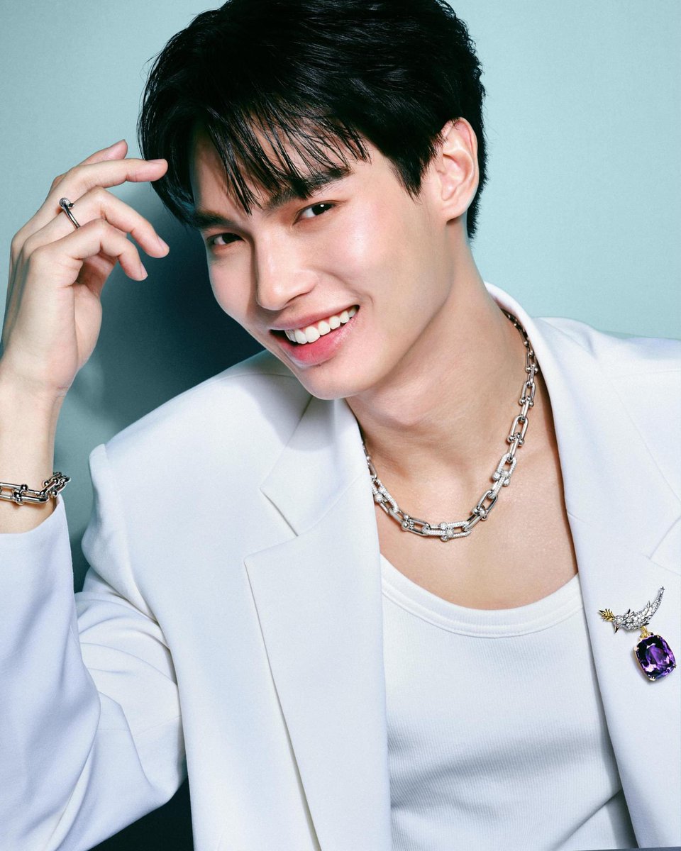 METAWIN's SCHEDULE 

🗓️ 23.05.24
💚 Tiffany &amp; Co. New Store Opening

⏰ 17.30 hrs. (TH Time)
📍 Siam Paragon ชั้น M

📺 LINE LIVE ผ่านทาง LINE Official Account @tiffanyandcoth
📍 bit.ly/2WSt29z

Tagline
👉🏻 WIN HA TIFFANY BANGKOK

Hashtag
#️⃣ TiffanyFlagshipxWin
#️⃣