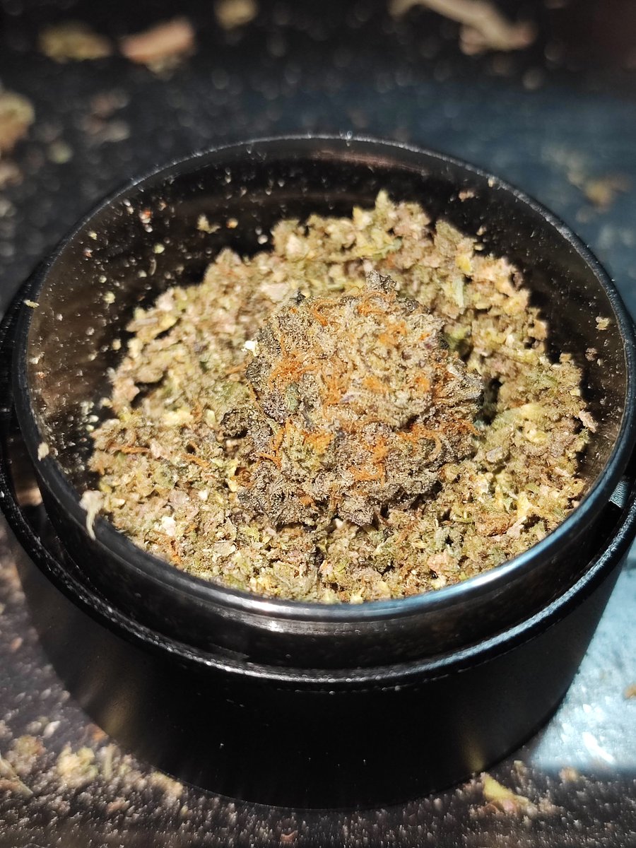 HighCafe13's tweet photo. มาหากัญได้นะ🥳 กัญชาราชบุรี
สั่งของแอดไลน์มาเลย👉https://t.co/6P4WLgse4v #hemp #organichemp #organicfertilizer #MicrobialFertilizer #microorganism #อินทรีย์ #จุลินทรีย์ #น้ำหมักปลา #น้ำหมักผลไม้ #สมุนไพรกัญชา #กัญชา #กัญชาราชบุรี #ราชบุรี #บางแพ #บ้านโป่ง #ปากท่อ #โพราม https://t.co/IkCpx2uZXl