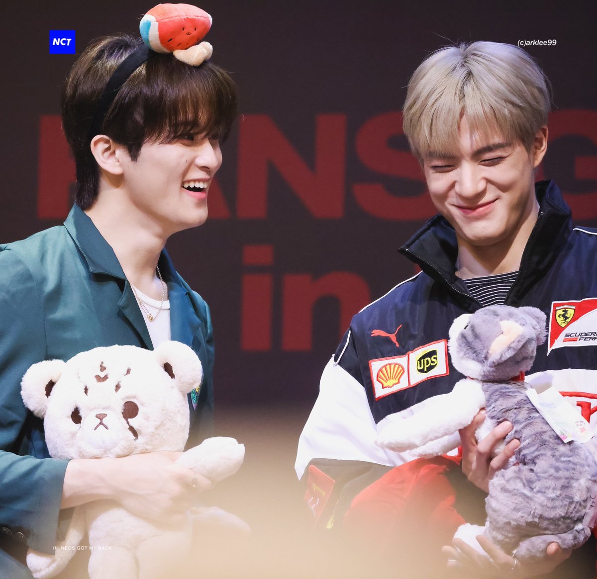 prettiest markno with their babies 🥺
